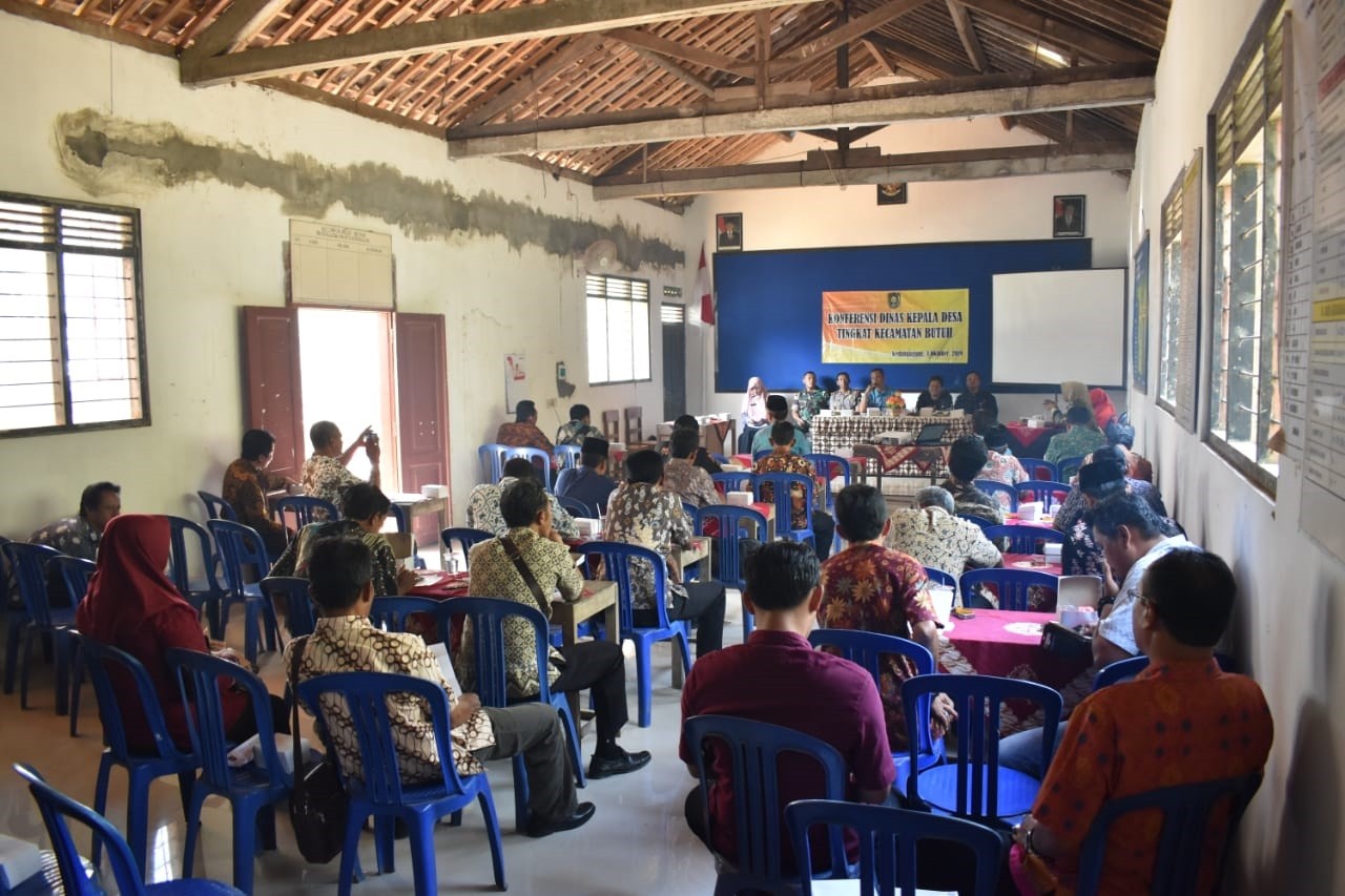 KONFERENSI_KADES_KEDUNGAGUNG.jpg