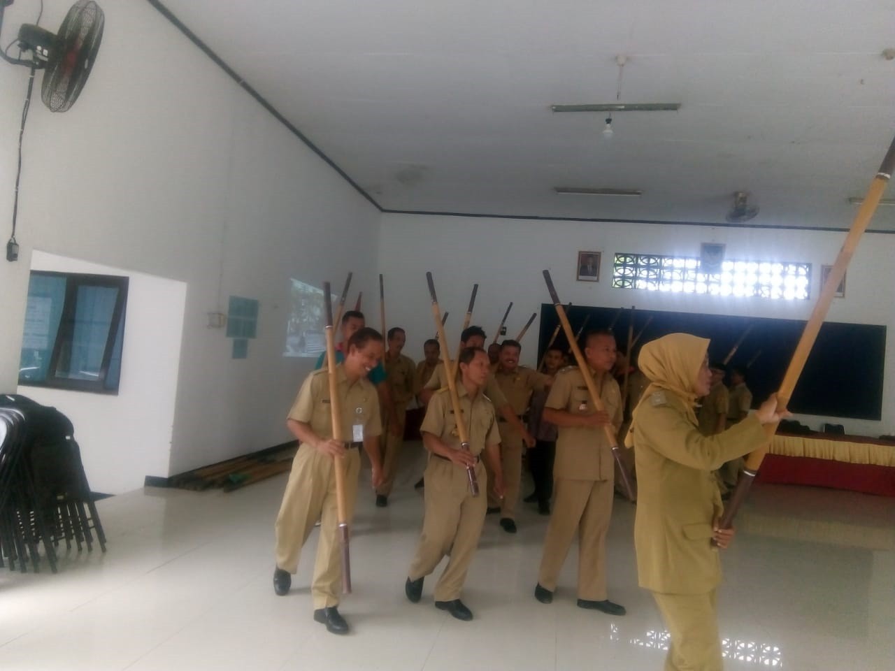 Latihan_Pasukan_Bergodo_Kecamatan_Butuh.jpg