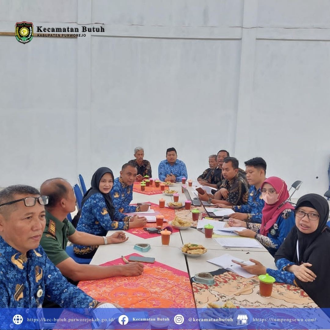 Sekcam Kecamatan Butuh  Rapat Tindak Lanjut untuk Rakor Verifikasi ODF di Aula Desa Butuh