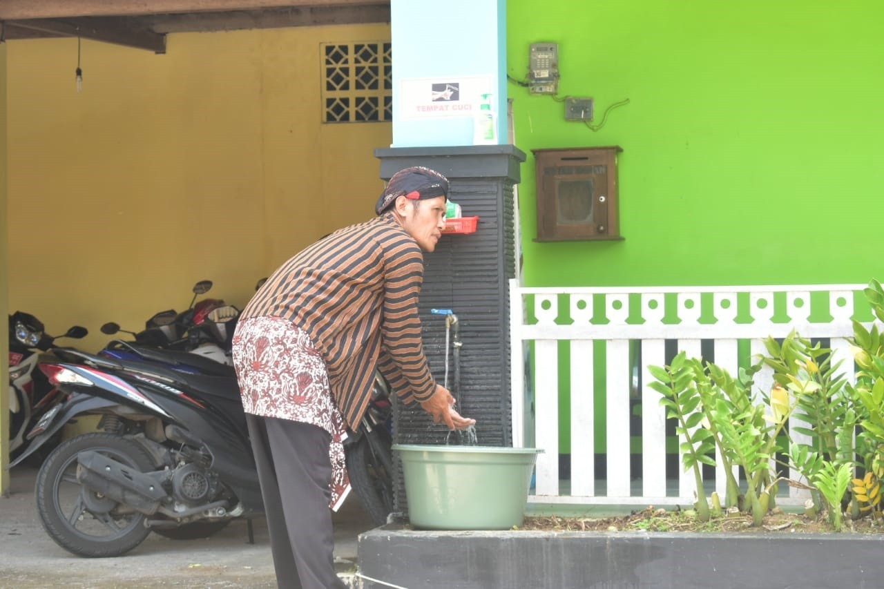 PENYEDIAAN_CUCI_TANGAN_DI_KECAMATAN_BUTUH.jpg