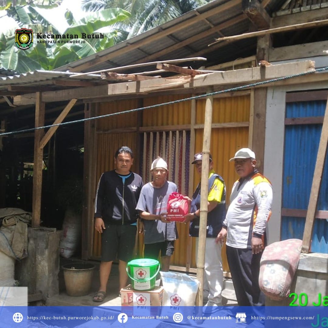 Penyerahan Bantuan Kemanusiaan di Desa Kunirejowetan, Kecamatan Butuh