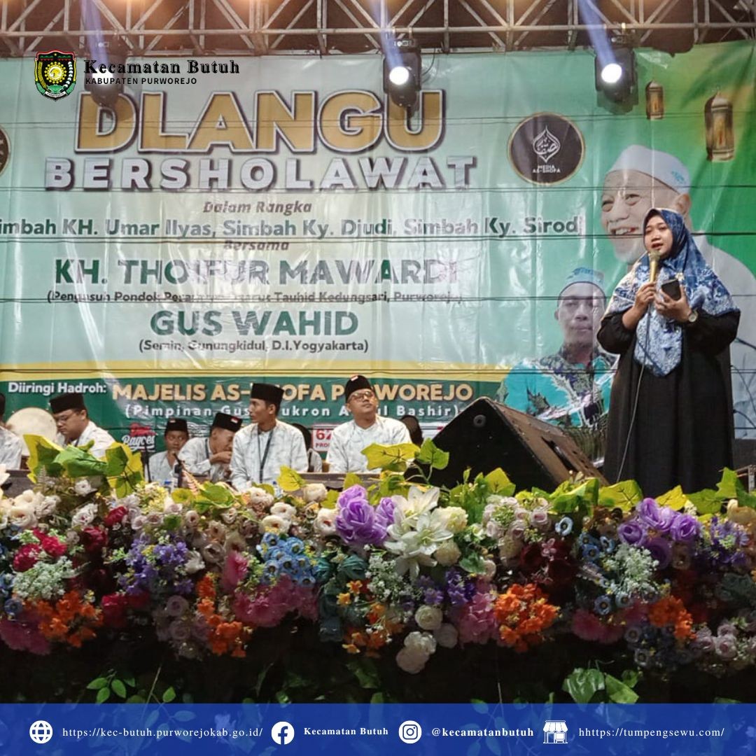 Peringatan_Haul_di_Musolah_Al_Iman_Desa_Dlangu.jpg