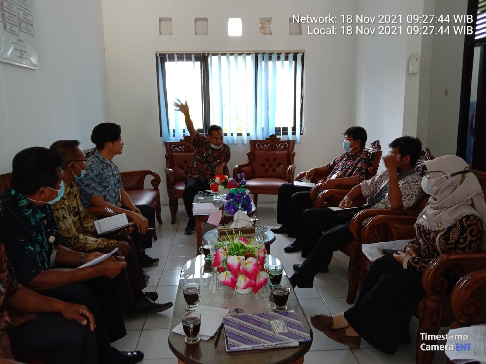 Rapat_Koordinasi_Camat_Butuh_Beserta_Para_Kasi_menjelang_Akhir_Tahun.jpg