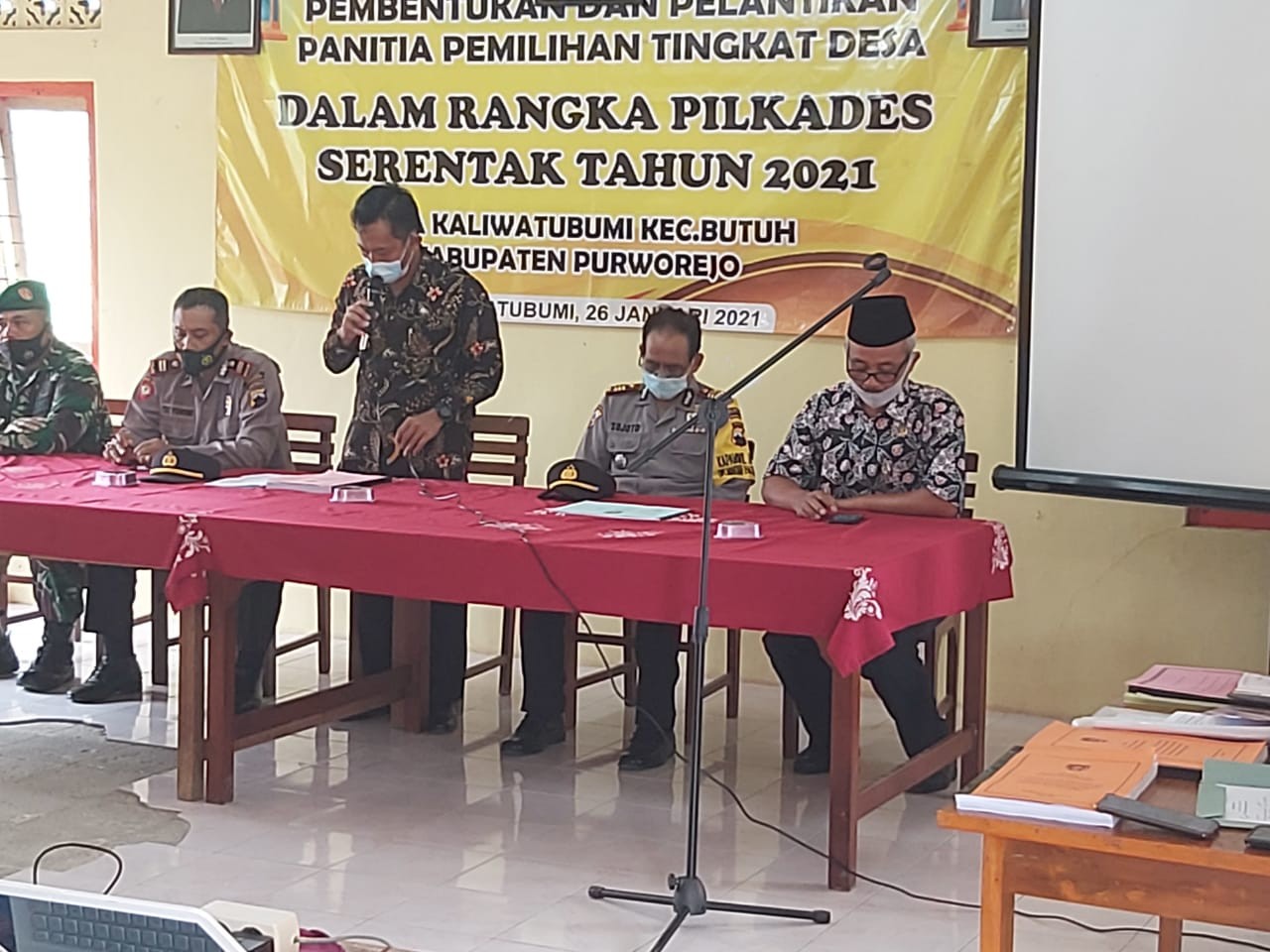 PEMBENTUKAN PANITIA PEMILIHAN KEPALA DESA KALIWATUBUMI