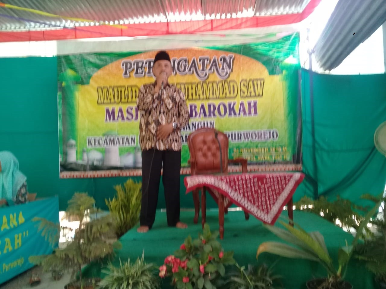 Sambutan_Bpk_Sekcam_dalam_Peringatan_Maulid_Nabi_Muhammad_SAW_di_Desa_Binangun.jpg